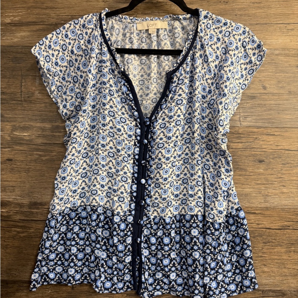 LOFT Blue and White Floral Button-Front Blouse